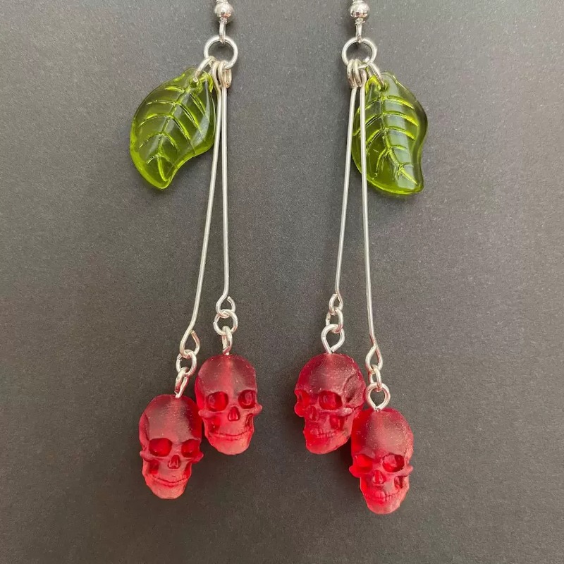 Women'S Vampire Accessories - Kolczyki Gotyckie Czaszki Wiśni dla Kobiet