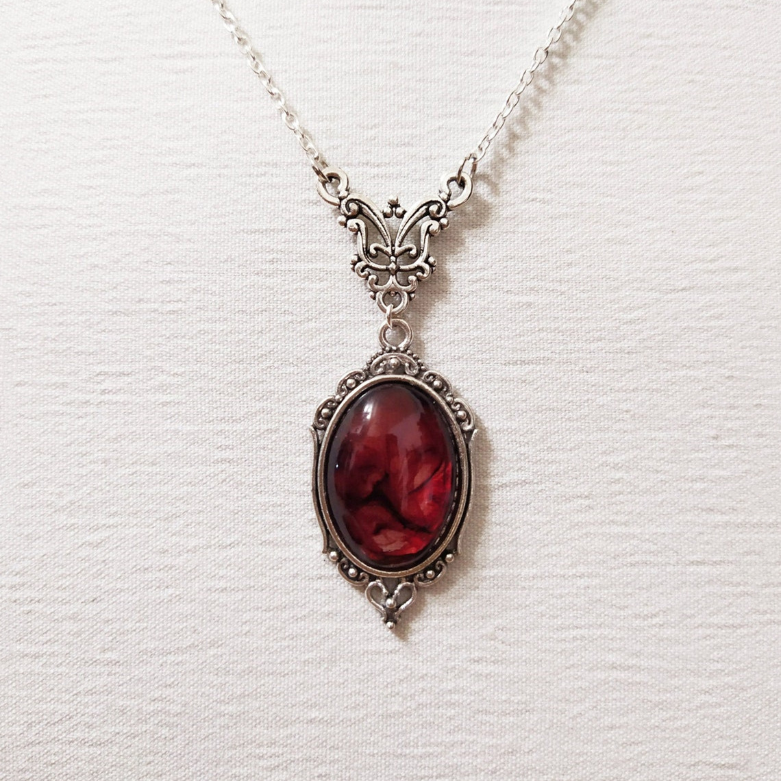 Vintage Gothic Blood Red Quart – Women'S Vampire Accessories recenzja i cena