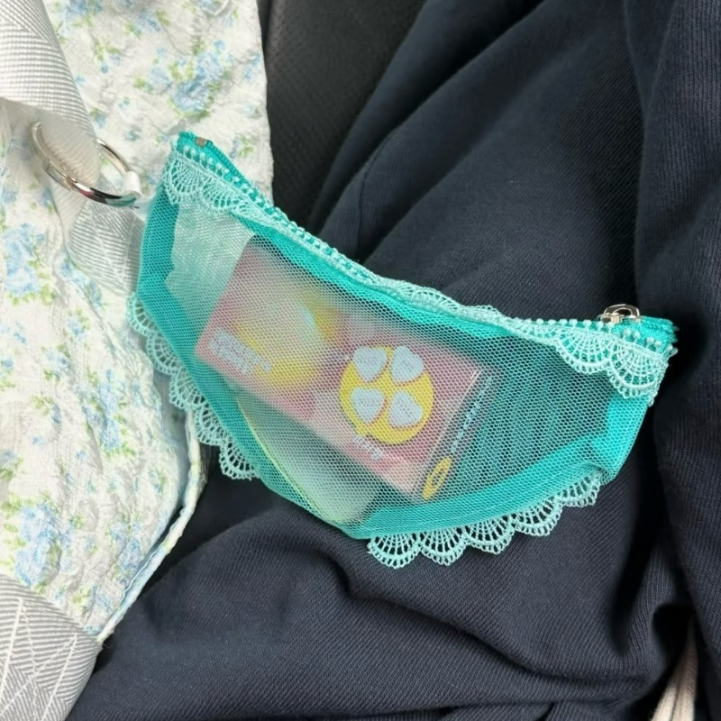 Krótkie majtki z koronkowym wy – Women Accessories Clearance recenzja i cena