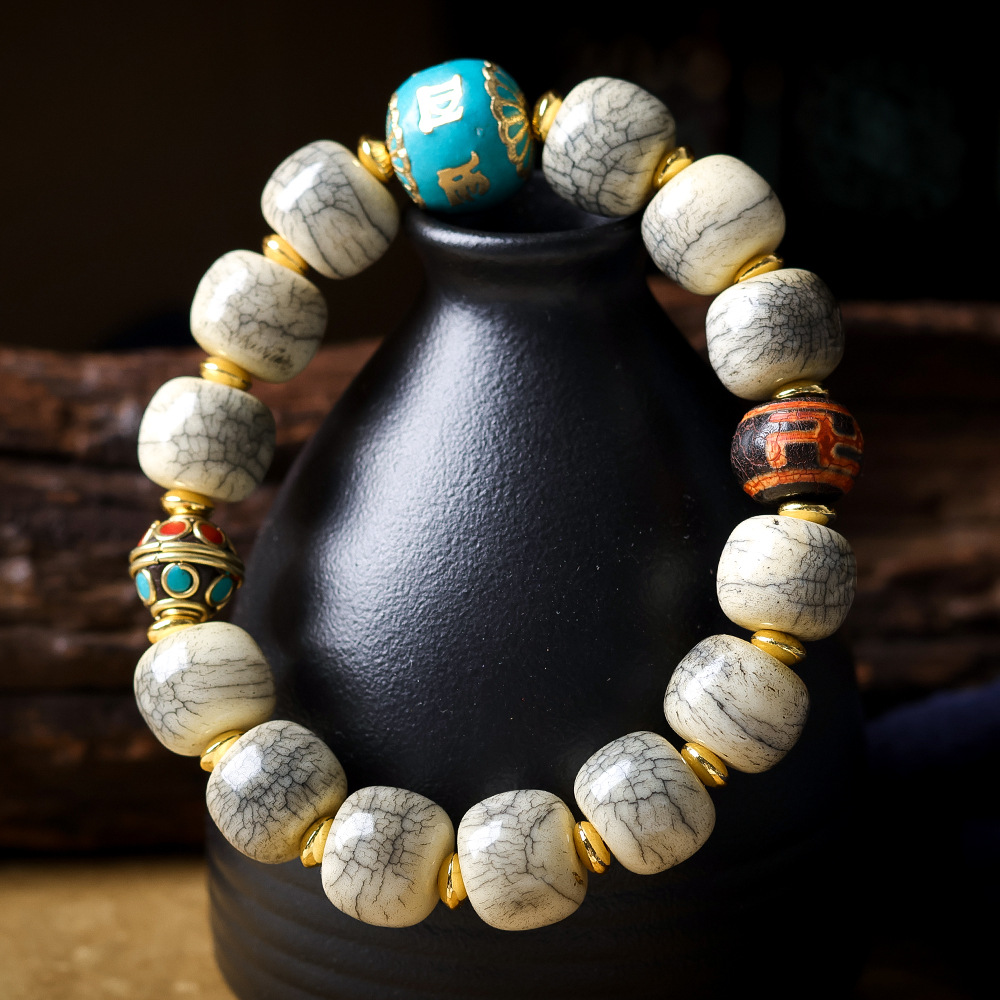 Bransoletka z pękniętych kości – Women Accessories Nepal recenzja i cena